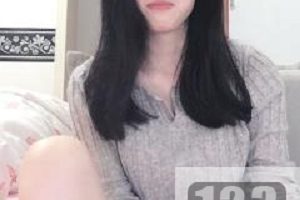 最新小妲己网红主播小奶猫阿悦(爱芙罗黛蒂)在线展现luo舞才艺合集