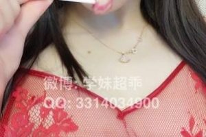 今天,我买了一根香草少女珍珠棒棒糖,它居然长这样,它居然这么好吃……