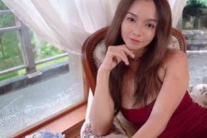 虎牙网红宅男女神浮力姬,今天又喷火了!