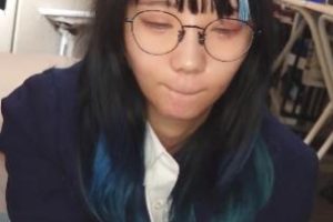 最新pp妹子竟直接让男主为所欲为，各种玩菊