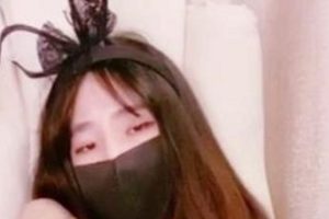 最新某推超级人气粉嫩妩媚反差幼龄豪放极品网红【某推】网红主播（小兔兔）最新有尺度合集【53v-486mb】