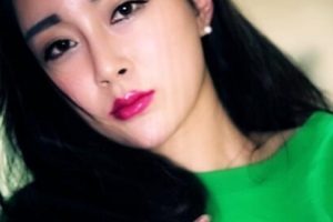 娱乐大师视频一部:一个广告人的故事。