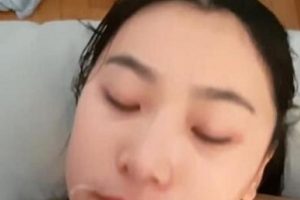 最新火爆某推全网人气顶流东方美女留学生网红【国产女星】留学生（刘玥）最新稀缺散播高清无圣光新作合集[1v-200m]