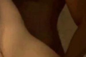 最新某推新晋人气粉嫩国人留学生美女【私拍】（嫩妹留学生和黑人男友）泰山压顶高情绪噼里啪啦绝版合集