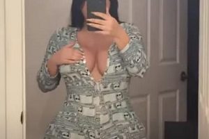 最新某推超人气全网最大翻版卡戴珊逆天身材爆R巨臀洋马（Crystal_Lust）最新散播完整合集[93V-37.5G_百度云]