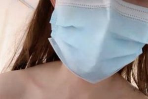 最新绿播完美粉嫩身材-乔乔妹妹终于下水