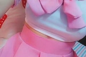 卡哇伊雪糕酱超级合集：COS、水手服、百褶裙、女仆、兔女郎、和服、肚兜、毛衣、皮肤写字、手脚并用，14G精彩视频等你来看