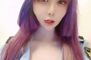 MIKO的童颜巨R：烧话推特网红，颜值身材入手！