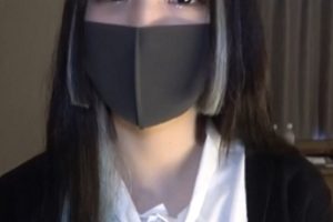 黑白及膝袜大罩杯美腿妹子：1V1006.08MB百度云百度盘