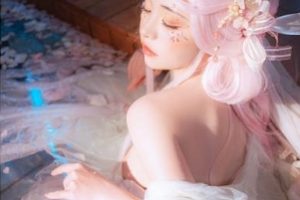 9月爆机少女喵小吉：COS写真、屏保、Papa作品集，739M性感诱人