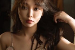 《玫瑰娅幺幺茶：超唯美私拍散播，火辣身材点赞破纪录》