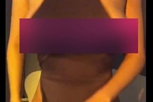 美女自拍付费解锁美臀大罩杯女王范骚美伢