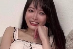 YUA甜系美少女1v+1g百度盘