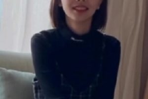 275MB百度云资源00后女大学生兼职1V