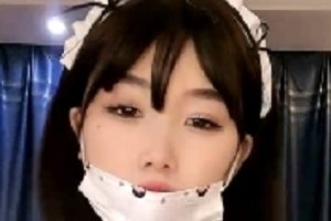 沉沦小姐姐，有趣围裙，扭腰摆臀，翘起PP，扒开百度盘