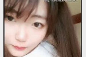 甜美新人邻家妹妹清纯跳奇怪玩就娆与大黑牛小奶猫一起1V540M资源分享！