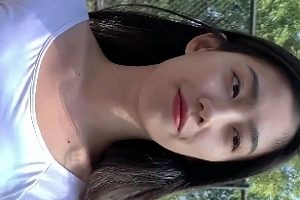 翘臀美女穿着紧身瑜伽裤的视频资源