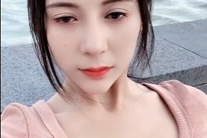 《于欣柔热爱生活》：快手超火爆美女主播安小希最新散播稀缺合集