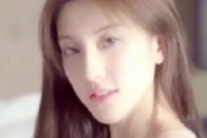 秀人网林文文超美颜值新晋女神1V四人游182MB百度盘