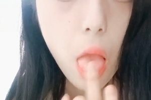 限时特惠QQ糖宿舍直播24v+8.3g美味可口，百度盘下载！