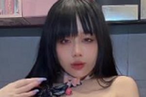 九言定制自拍1月16号爆火资源，L出镜姨妈巾打码道具美颜幽黑