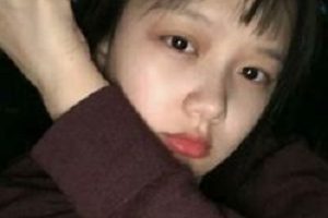 张总00后小姐姐决战：漂亮苗条的商品