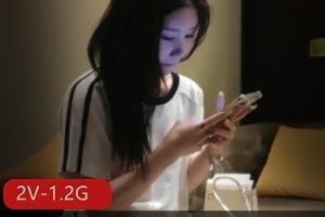 精选女自拍视频，时长54分钟，S级身材惹人爱