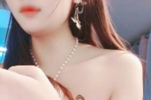 18岁宝宝饿了，丝袜诱惑，365天收藏，新增141v