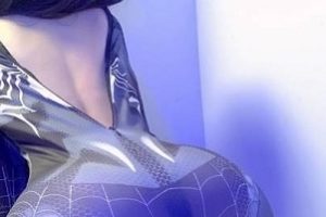 奇妙独家：精选长腿舞蹬的定制极限一字马