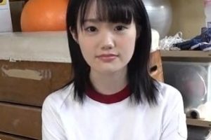 日本学生妹和保洁老师LJ：高清无圣光作品，2小时11分，1V-1.7G，蛋白质交出