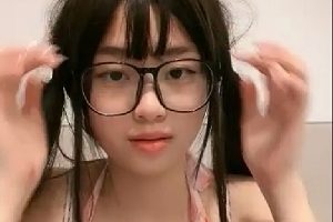 清纯女神首次露脸！10V+9.6G高清视频包，百度盘独家分享