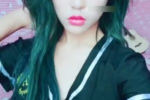 精神辣妹岩岩妹妹3四人游，43V306M视频百度盘下载