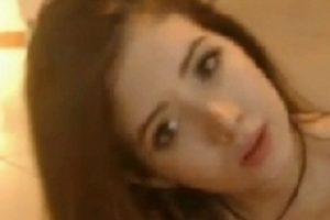 混血美女自娱自乐老视频合集1V141MB，百度盘在线解压