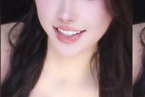 斗鱼Minana罗米娜自整理12月大合集36V45G，精彩直播回顾