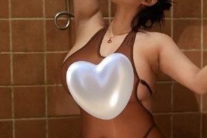 转载抖音高颜值荷拉山雀Queen最新合集11V41P545MB，胖臀大罩杯，百度盘下载