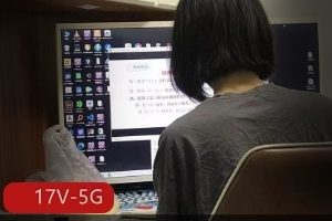 海角搬运不露脸优质合集疯狂兄妹最新更新17V5G，自拍图集全系列齐全