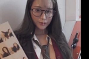 P站NaomiiiHub素人自拍合集10V2.1G太惹火了