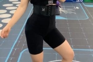 抖M健身美女18视频40照113MB火辣