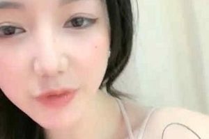 樱桃小纯纯小妲己私拍47部10G车灯太耀眼