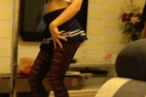 感情诗儿吃屎妹30部私拍合集25G推特展示