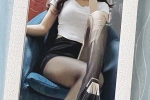 70部桃子黑丝御姐12.8G推特太诱人了