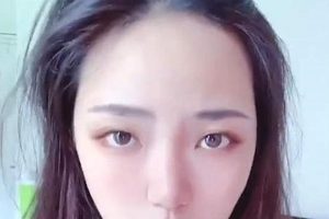 推特人气网红（AMYun）完美露脸有尺度舌技交流