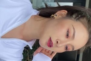 火辣瑜伽裤女神翘臀热舞视频2部4.53G网盘合集