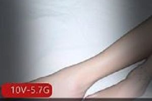 废弃工厂萌兰酱女仆足艺展示合集88部5.7G娇嫩小脚