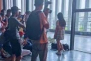 小尤奈1.3G私拍展示清纯脸蛋火辣身材太顶了