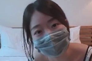 私密圈蜜桃妹大物件自嗨1V710M蜜臀白嫩惊人