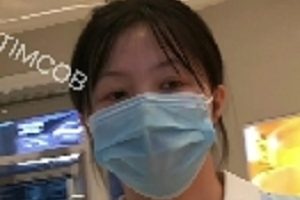 店内偷摄绝品面包妹摇臀3部1.2G感觉到爆