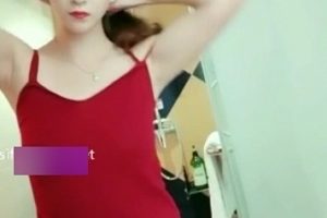 某平台网红暧昧儿57部撩人视频1.44G蜂腰翘臀大长腿绝了