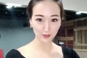 舞蹈班丰满女老师兼职沉沦1V824M私密视频展示