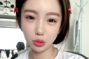 微毛翘臀新人私拍换装运动1V463MB太撩人